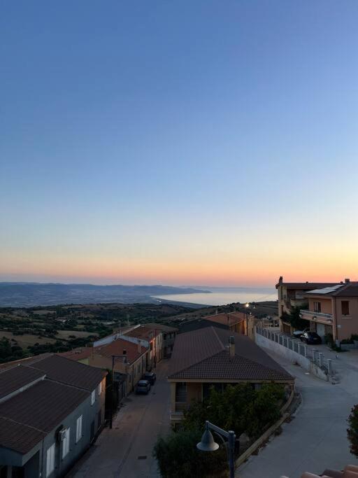 Casa Smeralda - Piscina E Vista Sul Mare! Trinita d'Agultu e Vignola ภายนอก รูปภาพ