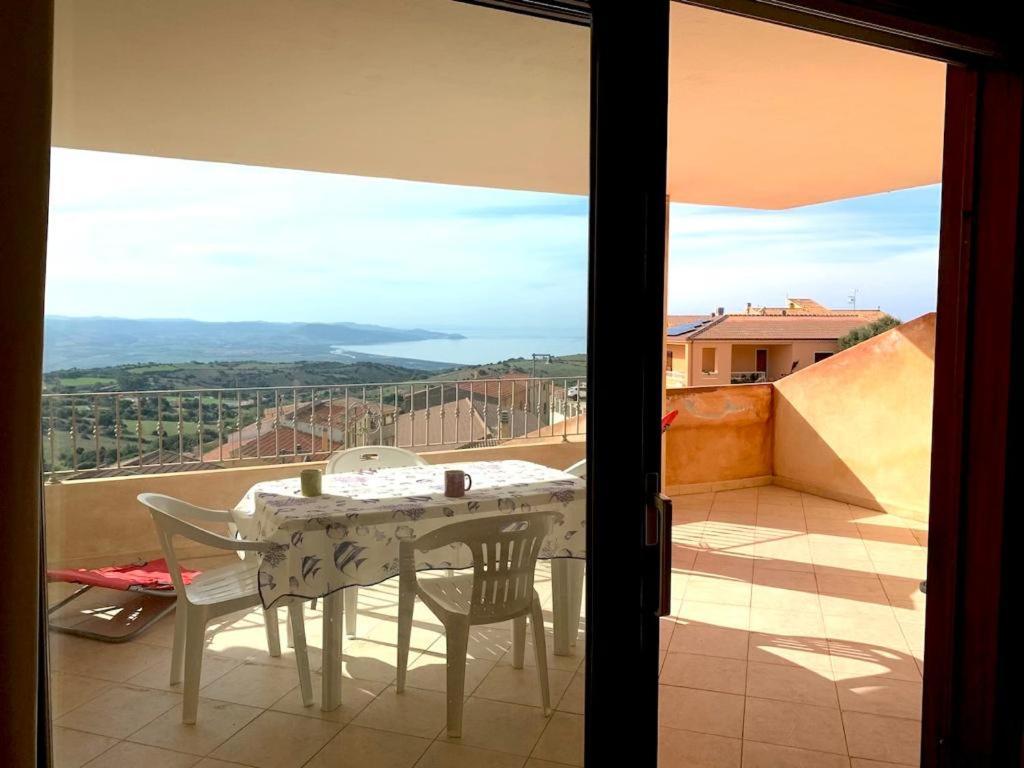 Casa Smeralda - Piscina E Vista Sul Mare! Trinita d'Agultu e Vignola ภายนอก รูปภาพ